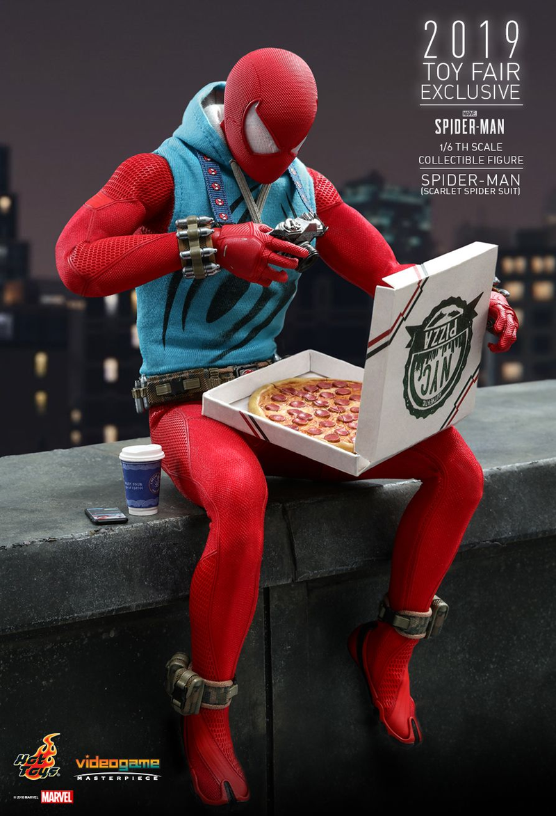 Illustration for article titled How Is This Scarlet Spider Figure Meant to Eat This Donut?